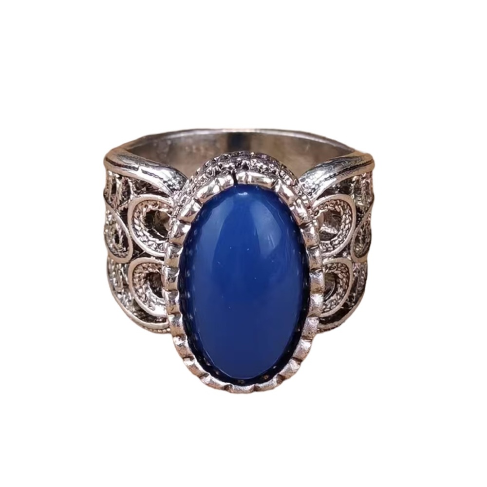 Vintage Silver and Blue Stone Ring